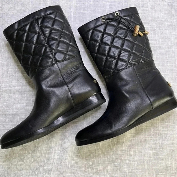 Michael Kors black leather boots size 5 1/2 - Picture 2 of 11